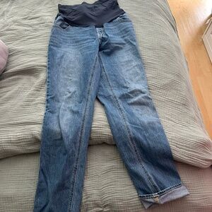 Maternity jeans Old Navy size 6 regular